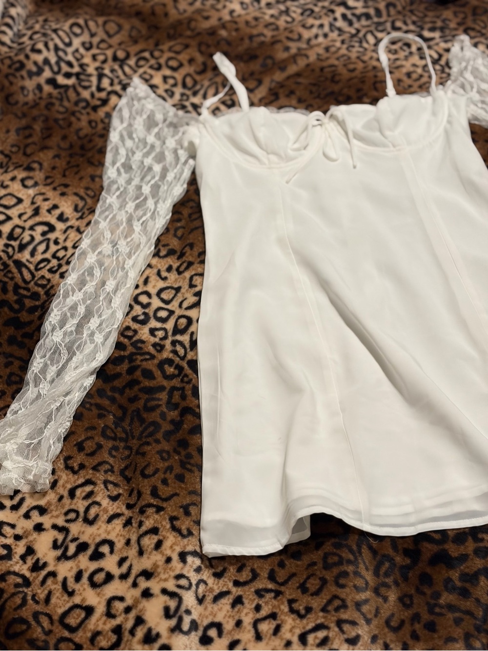Princess Polly White Mini Dress W/ lace sleeves